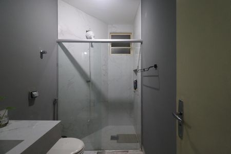 Apartamento para alugar com 95m², 3 quartos e 1 vaga Apartamento para alugar com 95m², 3 quartos e 1 vagaBanheiro