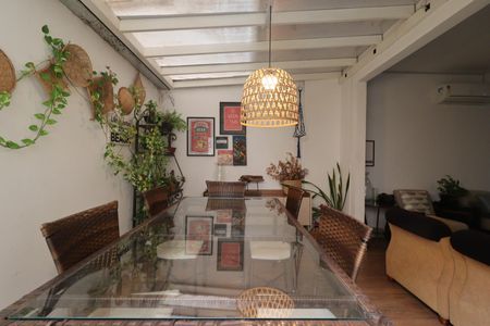 Apartamento para alugar com 95m², 3 quartos e 1 vaga Apartamento para alugar com 95m², 3 quartos e 1 vagaSala