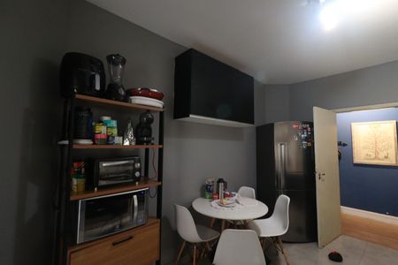 Apartamento para alugar com 95m², 3 quartos e 1 vaga Apartamento para alugar com 95m², 3 quartos e 1 vagaCozinha