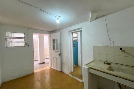 Cozinha de casa para alugar com 1 quarto, 100m² em Vila Moraes, São Paulo