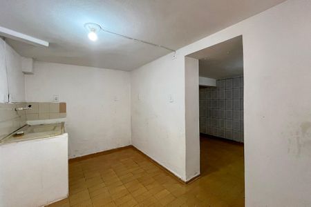 Cozinha de casa para alugar com 1 quarto, 100m² em Vila Moraes, São Paulo