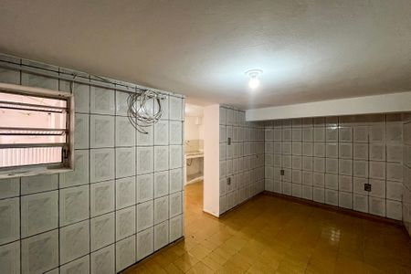 Quarto  de casa para alugar com 1 quarto, 100m² em Vila Moraes, São Paulo