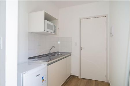 Studio para alugar com 28m², 1 quarto e sem vaga Studio para alugar com 28m², 1 quarto e sem vagaFoto 09