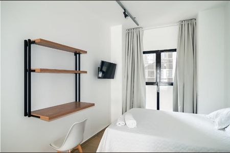 Studio para alugar com 28m², 1 quarto e sem vaga Studio para alugar com 28m², 1 quarto e sem vagaFoto 04