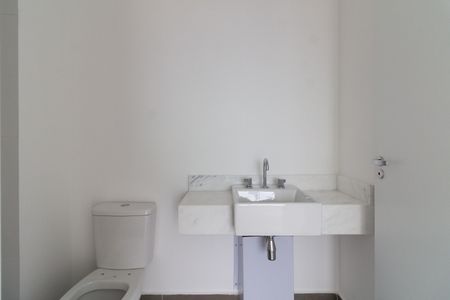 Banheiro de apartamento à venda com 2 quartos, 87m² em Butantã, São Paulo