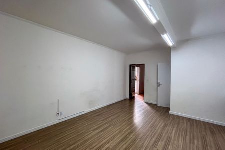 Sala de casa para alugar com 1 quarto, 210m² em Vila Moraes, São Paulo