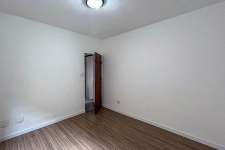 Quarto de casa para alugar com 1 quarto, 210m² em Vila Moraes, São Paulo