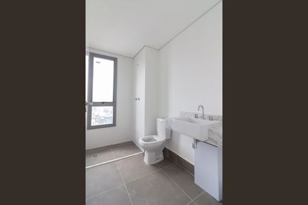 Apartamento à venda com 87m², 2 quartos e 1 vaga Apartamento à venda com 87m², 2 quartos e 1 vagaBanheiro da Suíte