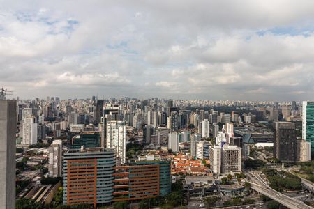 Apartamento à venda com 87m², 2 quartos e 1 vaga Apartamento à venda com 87m², 2 quartos e 1 vagaVista