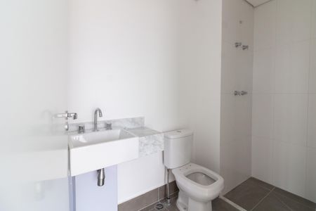 Apartamento à venda com 87m², 2 quartos e 1 vaga Apartamento à venda com 87m², 2 quartos e 1 vagaBanheiro