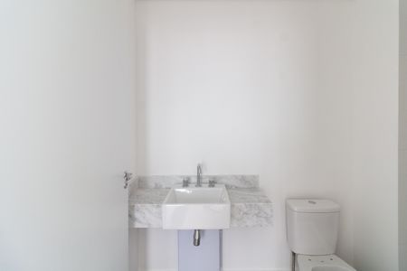 Apartamento à venda com 87m², 2 quartos e 1 vaga Apartamento à venda com 87m², 2 quartos e 1 vagaBanheiro
