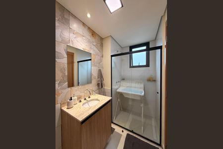 Apartamento à venda com 105m², 3 quartos e 2 vagasBanheiro da Suíte
