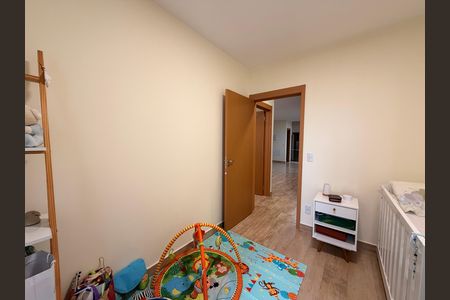 Apartamento à venda com 105m², 3 quartos e 2 vagasQuarto 2