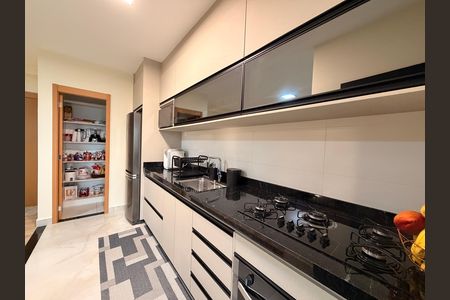 Apartamento à venda com 105m², 3 quartos e 2 vagasCozinha