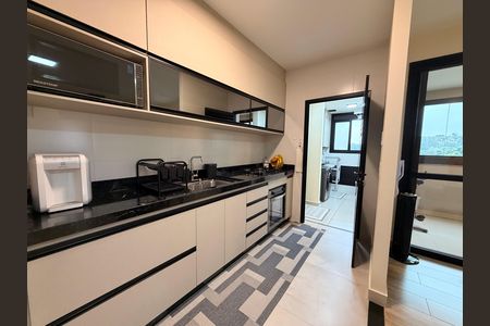 Apartamento à venda com 105m², 3 quartos e 2 vagasCozinha
