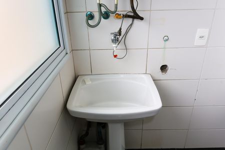 Apartamento à venda com 163m², 3 quartos e 3 vagas Apartamento à venda com 163m², 3 quartos e 3 vagasÁrea de Serviço