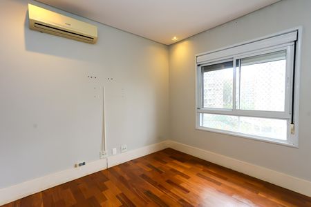 Apartamento à venda com 163m², 3 quartos e 3 vagas Apartamento à venda com 163m², 3 quartos e 3 vagassuíte 3