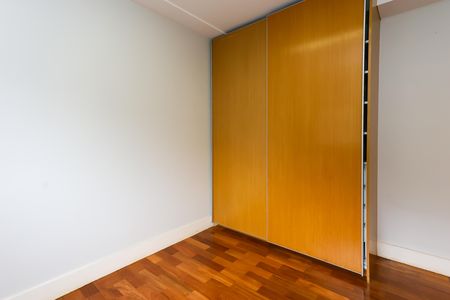 Apartamento à venda com 163m², 3 quartos e 3 vagas Apartamento à venda com 163m², 3 quartos e 3 vagassuíte 1