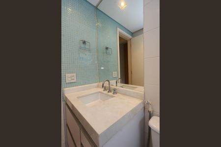 Apartamento à venda com 163m², 3 quartos e 3 vagas Apartamento à venda com 163m², 3 quartos e 3 vagasBanheiro da Suíte 1