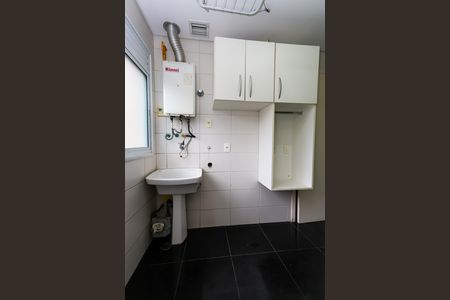 Apartamento à venda com 163m², 3 quartos e 3 vagas Apartamento à venda com 163m², 3 quartos e 3 vagasÁrea de Serviço