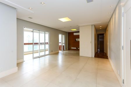 Sala  de apartamento para alugar com 3 quartos, 163m² em Vila Andrade, São Paulo