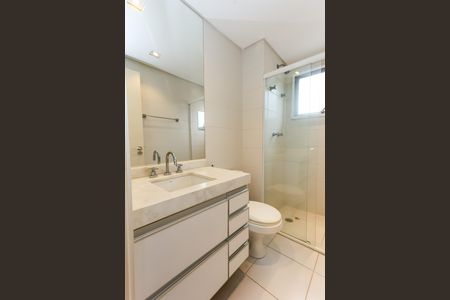 Apartamento à venda com 163m², 3 quartos e 3 vagas Apartamento à venda com 163m², 3 quartos e 3 vagasBanheiro da Suíte 1