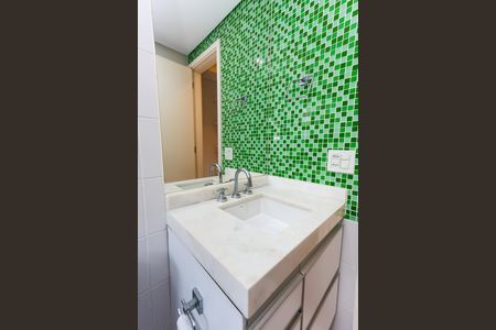 Apartamento à venda com 163m², 3 quartos e 3 vagas Apartamento à venda com 163m², 3 quartos e 3 vagasBanheiro da Suíte 2