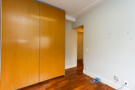 Apartamento à venda com 163m², 3 quartos e 3 vagas Apartamento à venda com 163m², 3 quartos e 3 vagassuíte 1