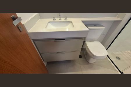 Apartamento para alugar com 111m², 3 quartos e 2 vagas