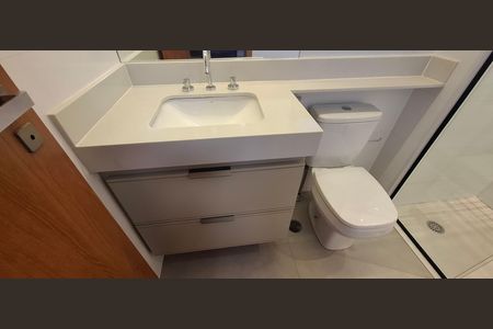 Apartamento para alugar com 111m², 3 quartos e 2 vagas