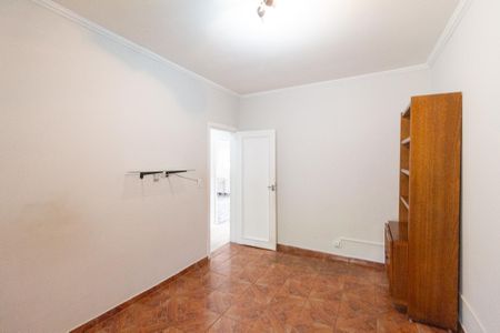 Casa para alugar com 340m², 2 quartos e 1 vaga Casa para alugar com 340m², 2 quartos e 1 vagaQuarto 1