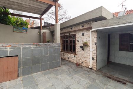 Casa para alugar com 340m², 2 quartos e 1 vaga Casa para alugar com 340m², 2 quartos e 1 vagaQuintal