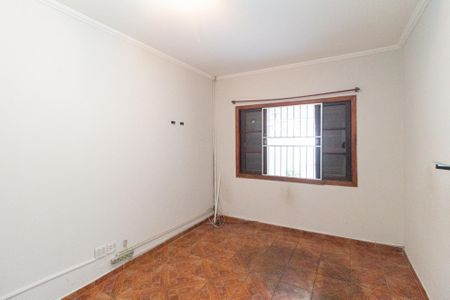 Quarto 1 de casa para alugar com 2 quartos, 340m² em Vila Maria Helena, Carapicuíba