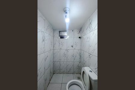 Banheiro de apartamento para alugar com 1 quarto, 12m² em Quarta Parada, São Paulo