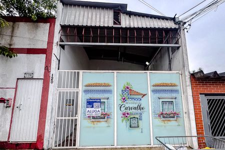 Fachada com Plaquinha de apartamento para alugar com 1 quarto, 12m² em Quarta Parada, São Paulo