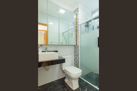 Apartamento à venda com 43m², 2 quartos e 1 vaga Apartamento à venda com 43m², 2 quartos e 1 vagaBanheiro