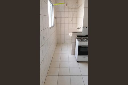 Cozinha de apartamento para alugar com 2 quartos, 52m² em Vila Sonia, Praia Grande