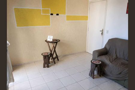 Sala de apartamento para alugar com 2 quartos, 52m² em Vila Sonia, Praia Grande