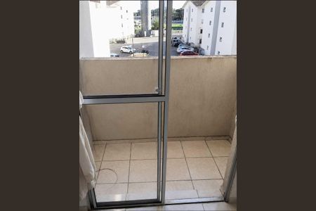 Apartamento para alugar com 52m², 2 quartos e 1 vagaVaranda