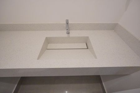 Lavabo de casa à venda com 2 quartos, 130m² em Vila Mariana, São Paulo