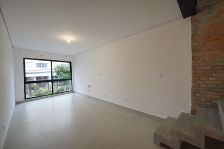 Casa à venda com 130m², 2 quartos e 1 vagaSala