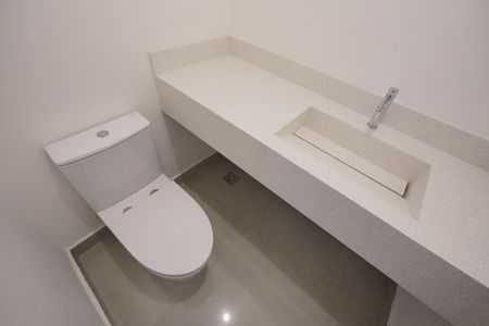 Casa à venda com 130m², 2 quartos e 1 vagaLavabo