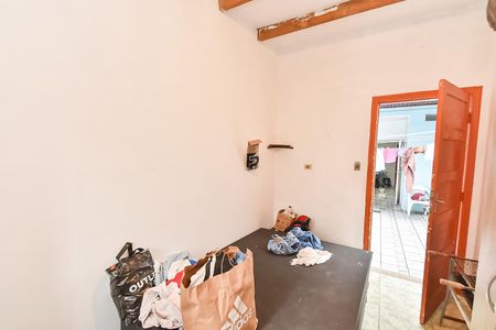 Casa à venda com 50m², 2 quartos e 1 vagaQuarto da edícula