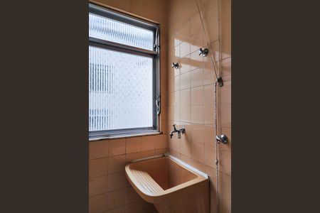 Apartamento para alugar com 125m², 3 quartos e 2 vagas Apartamento para alugar com 125m², 3 quartos e 2 vagasÁrea de Serviço