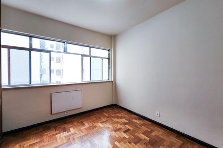 Apartamento para alugar com 125m², 3 quartos e 2 vagas Apartamento para alugar com 125m², 3 quartos e 2 vagasSuíte