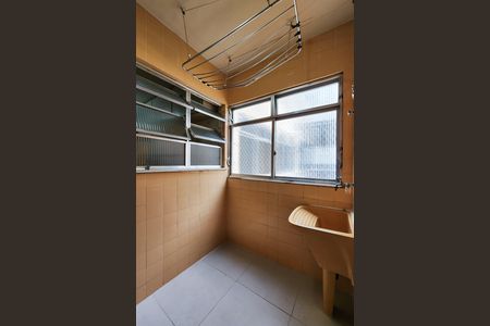 Apartamento para alugar com 125m², 3 quartos e 2 vagas Apartamento para alugar com 125m², 3 quartos e 2 vagasÁrea de Serviço