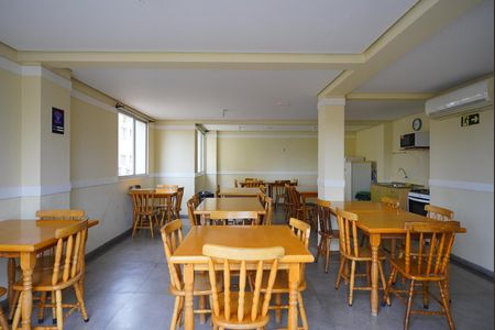 Apartamento à venda com 46m², 1 quarto e 1 vaga Apartamento à venda com 46m², 1 quarto e 1 vagaÁrea comum - Salão de festas