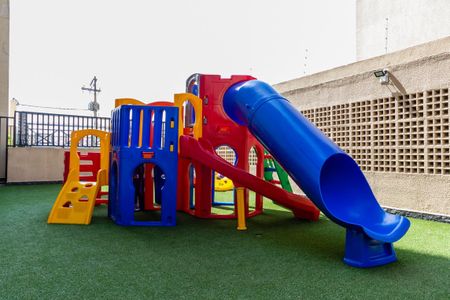 Apartamento à venda com 128m², 3 quartos e 1 vagaÁrea comum - Playground