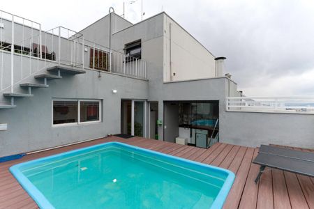 Apartamento à venda com 128m², 3 quartos e 1 vagaPiscina
