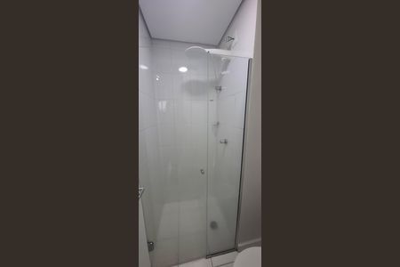 Banheiro de kitnet/studio para alugar com 1 quarto, 22m² em Iguatemi, Ribeirão Preto